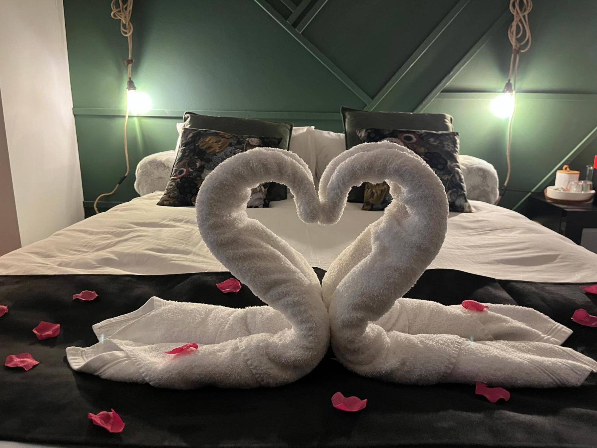 Bed and Breakfast White Castle - Charleroi Airport Екстер'єр фото