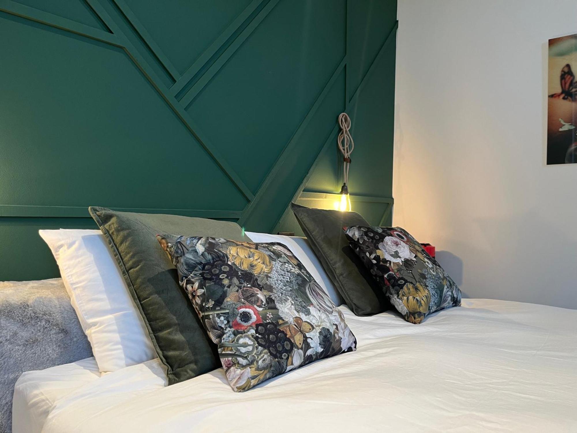 Bed and Breakfast White Castle - Charleroi Airport Екстер'єр фото