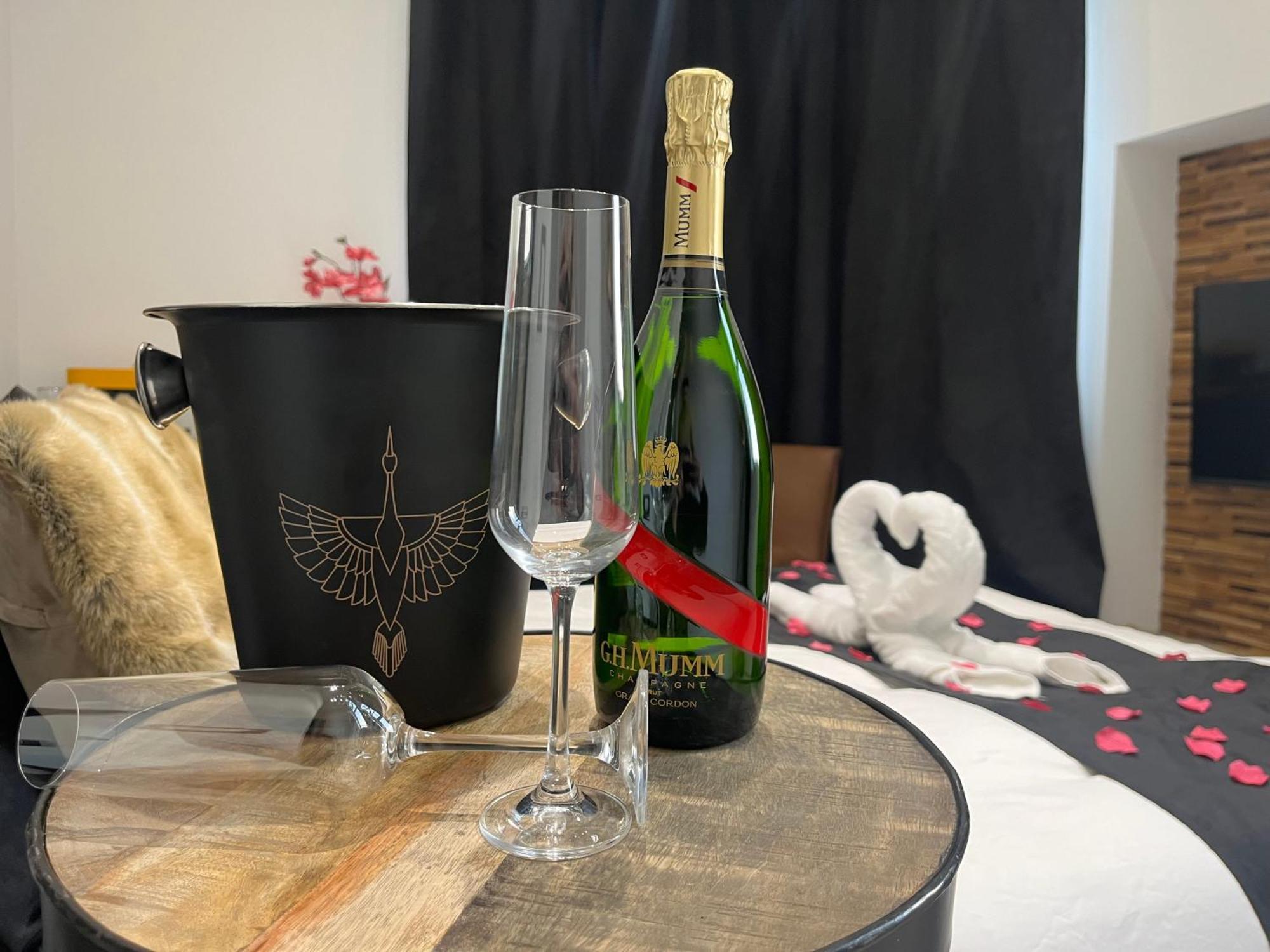 Bed and Breakfast White Castle - Charleroi Airport Екстер'єр фото