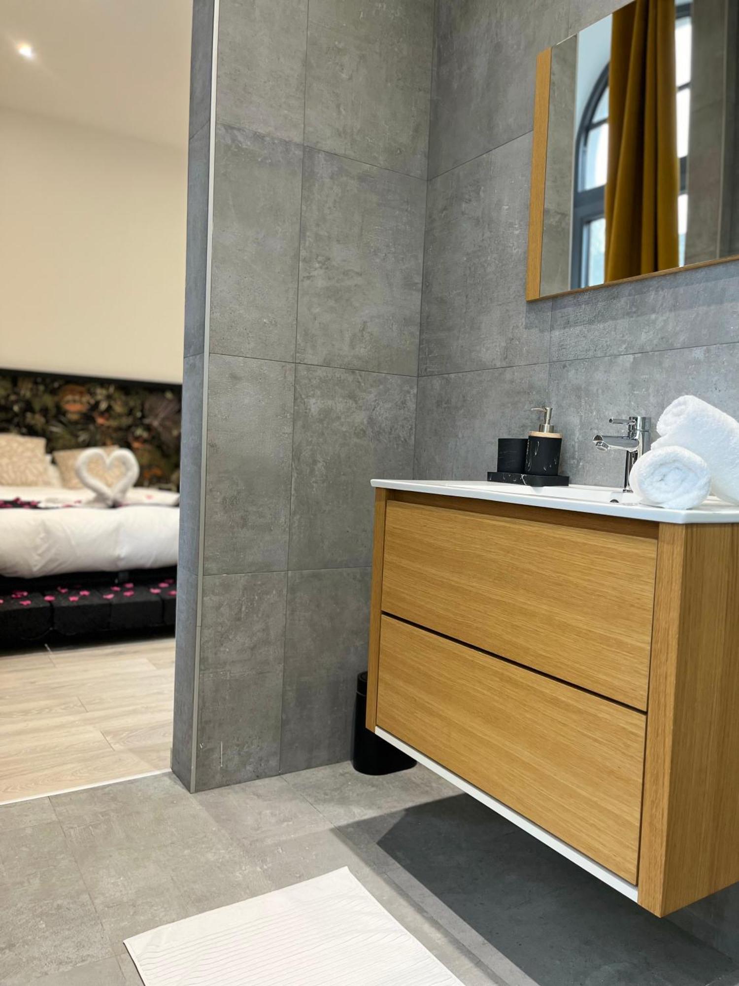 Bed and Breakfast White Castle - Charleroi Airport Екстер'єр фото